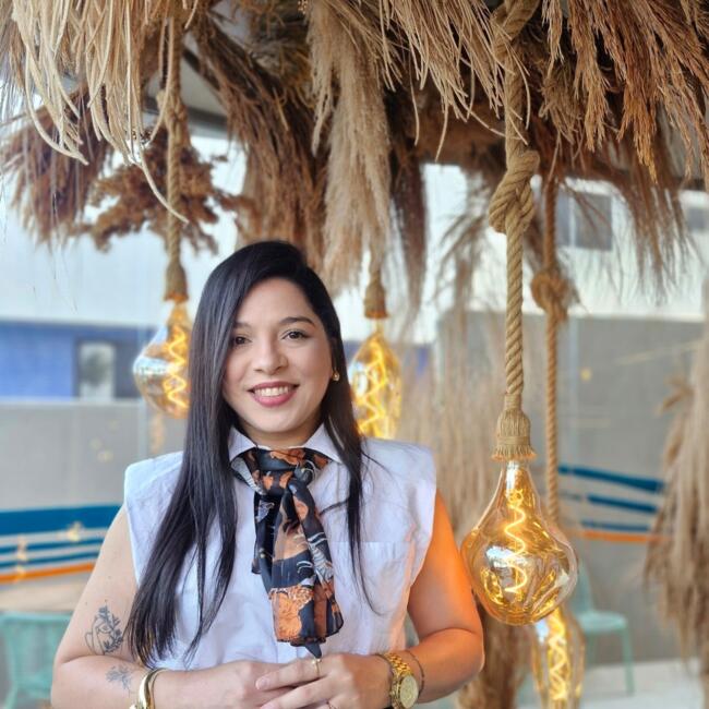 Babysitter in João Pessoa: Iris