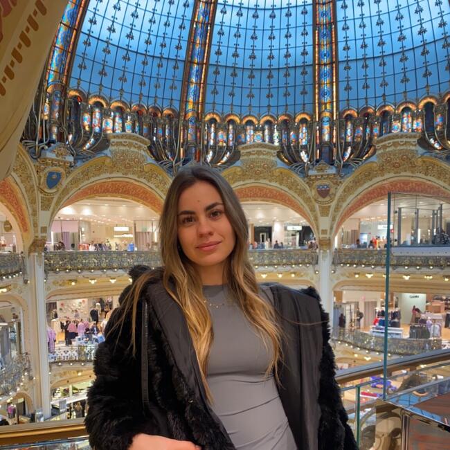 Babysitter in Barcelona: Aida