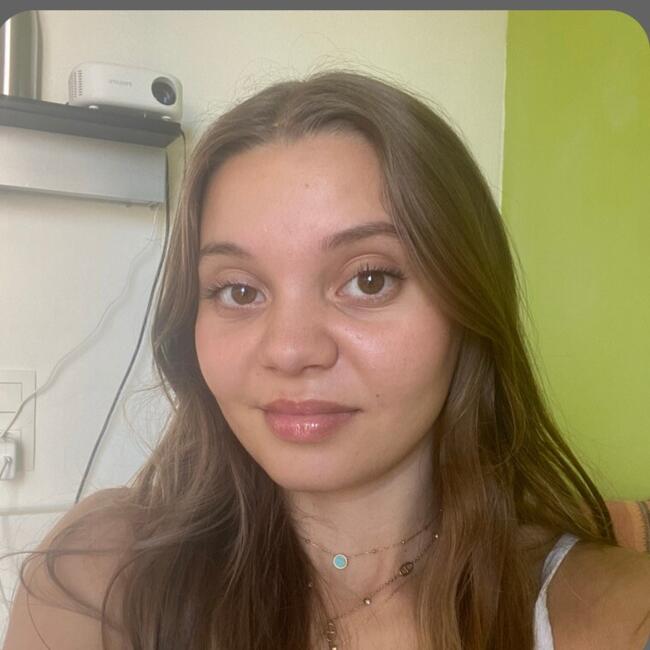Babysitter in Toulouse: Melanie