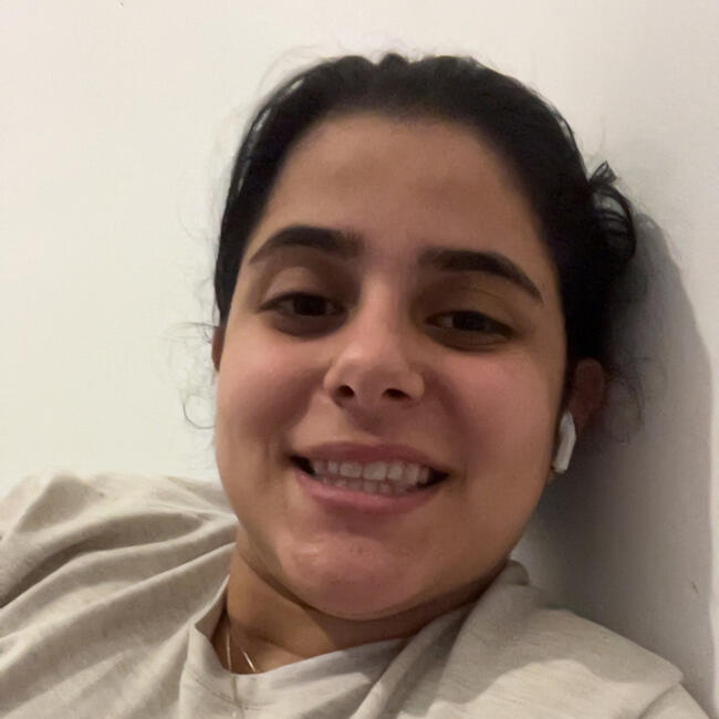 Babysitter in Raanana: Leah