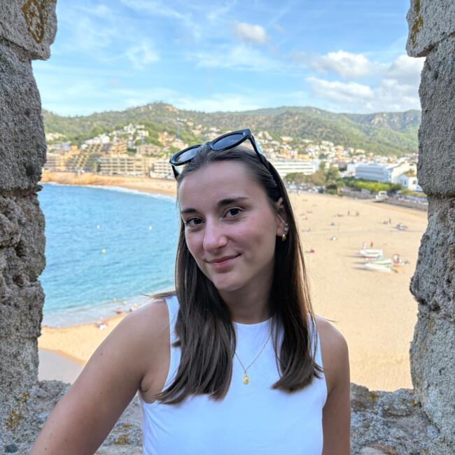 Babysitter in Tours: Orianne