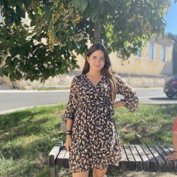 Babysitter in Villenave-d'Ornon: Inés