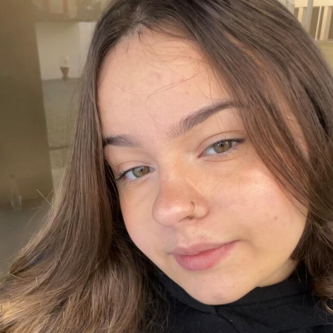 Babysitter in Seixal: Maria