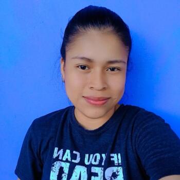 Babysitter in Panama City: Leydis