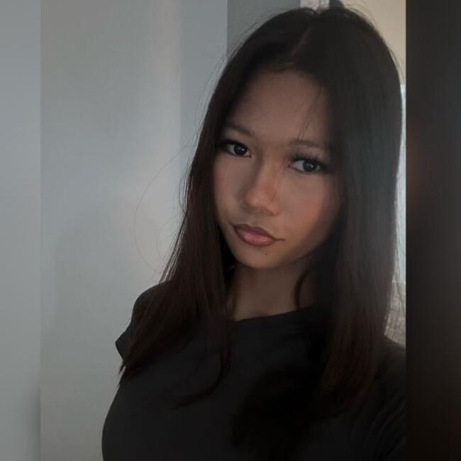 Babysitter in Ashford (Surrey): Ahliah