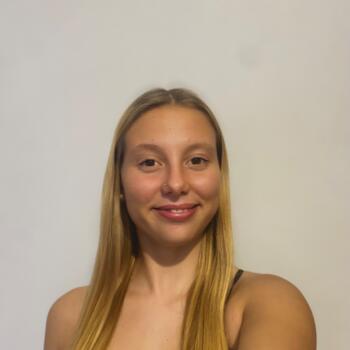 Babysitter em Valbom: Lara Rocha