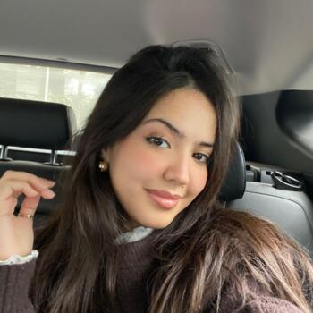 Babysitter in Marseille: Salma