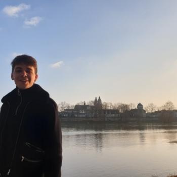 Baby-sitter in Tours: Arthur