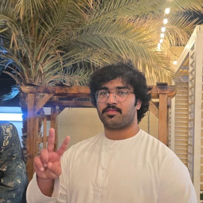 وظيفة جليسة أطفال في إمارة الشارقة: Maryam