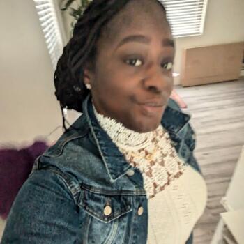 Babysitter in Phoenix: Sharese