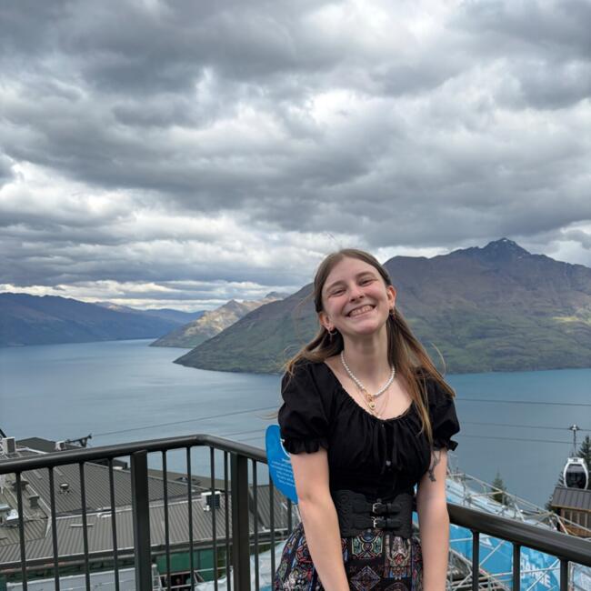 Babysitter in Central Coast: Grace