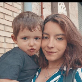 Trabajo de canguro en Bargas: trabajo de canguro Esme