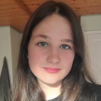 Babysitter in Clermont-Ferrand: Léa