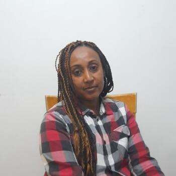 Babysitter in London: Roza