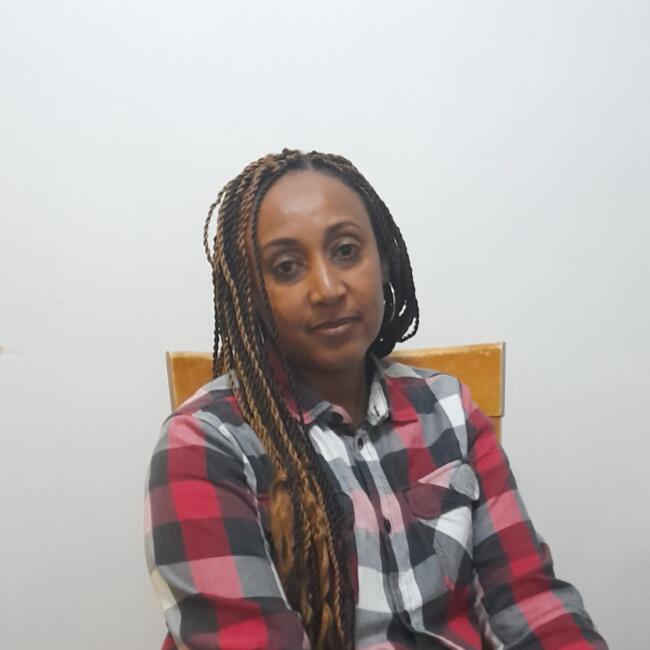 Babysitter in London: Roza