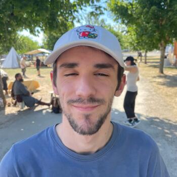 Babysitter in Arzal: Lukas