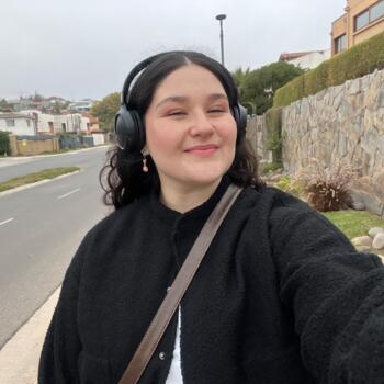 Babysitter in Concón: Valentina