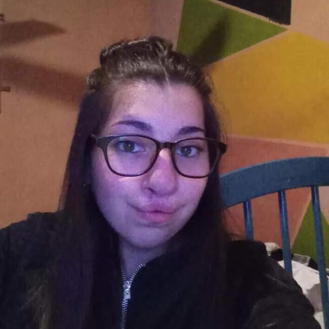 Babysitter in Rosario: Mara