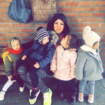 Babysitter in Brussel (Evere): Satin