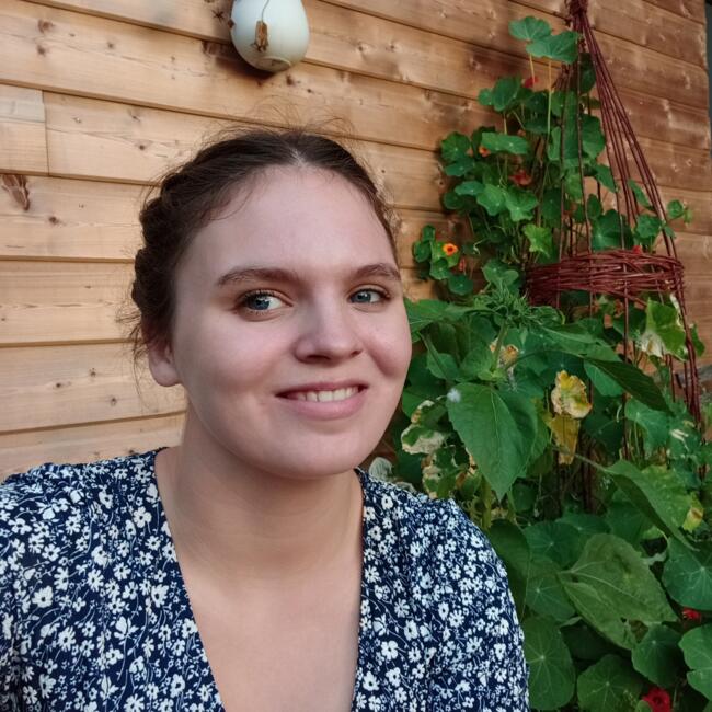 Babysitter in Soissons: Cecile