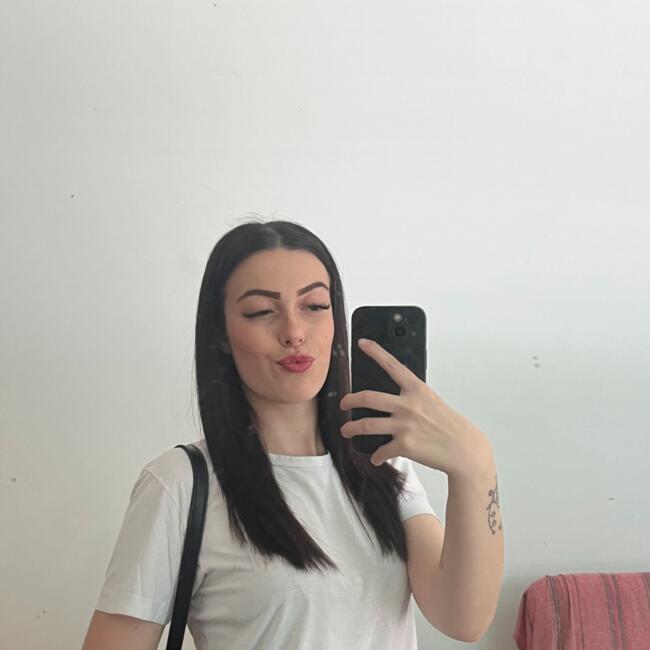 Babysitter in Pinerolo: Marika