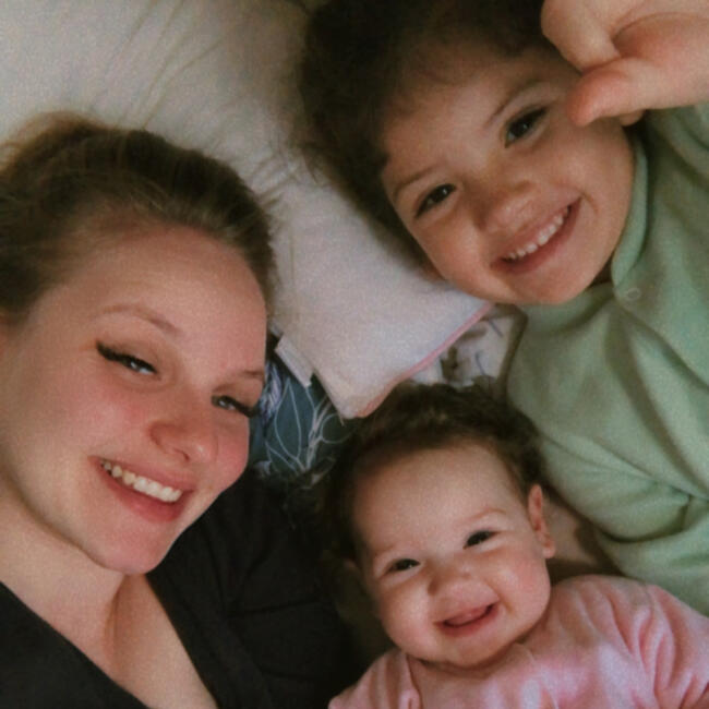 Babá em Assis: Camilly