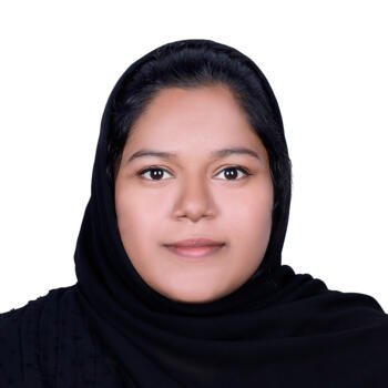 Babysitter in Al Ain: SAHANA HAKKIM