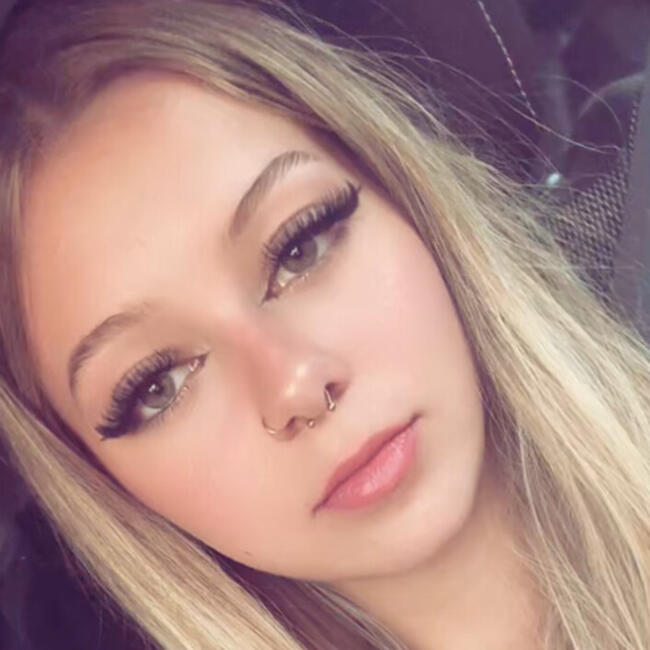 Babysitter in Cérons: Oiana