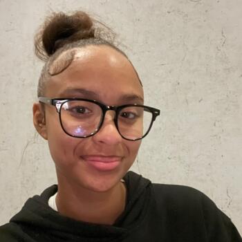 Babysitter in Esch an der Alzette: Ciara