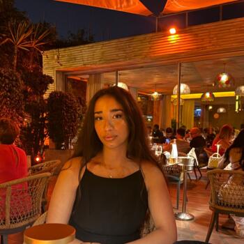 Babysitter in Casablanca: Salma