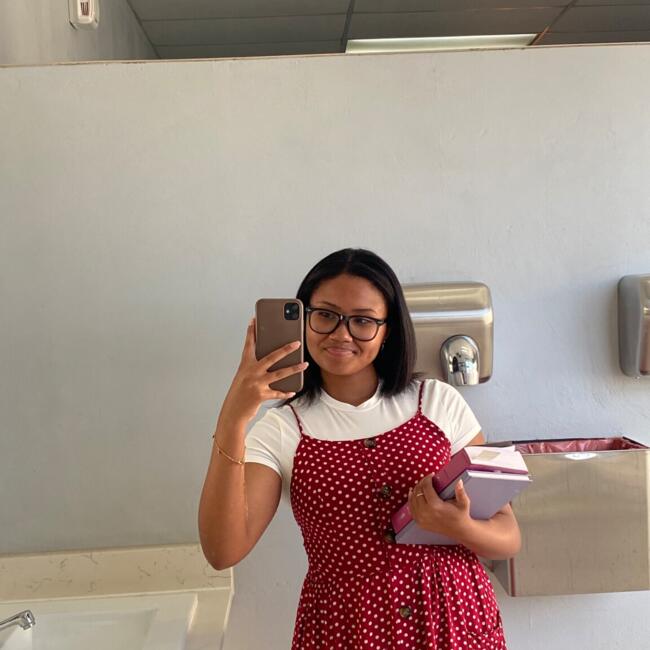 Babysitter in East London: Crestleigh