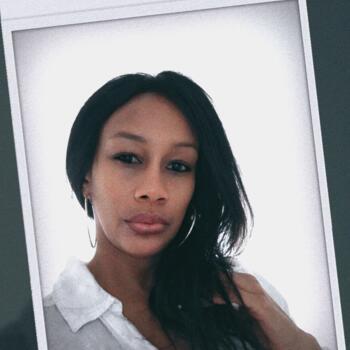 Babysitter in Marbella: Michelle