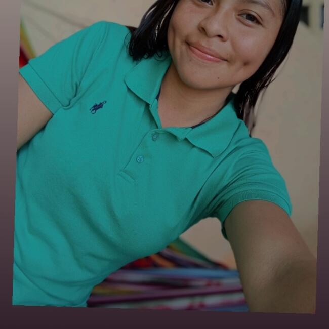 Babysitter in Panama City: Doralis