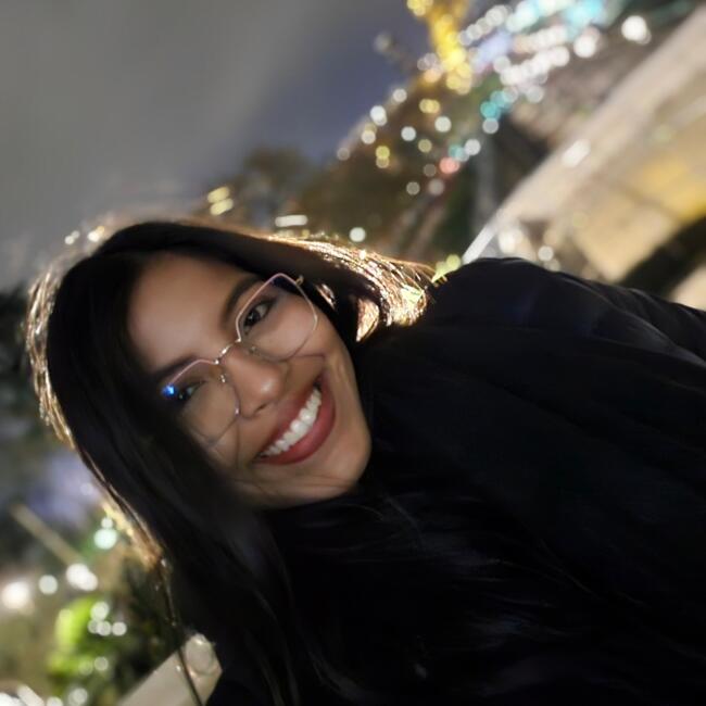 Babysitter in Ivry-sur-Seine: Camila