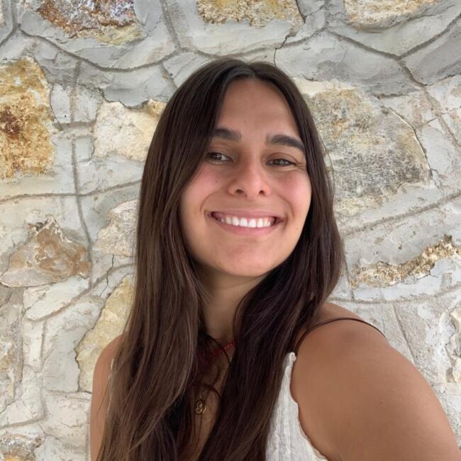 Babysitter in Doral: Mar