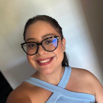 Babysitter Vitoria-Gasteiz: María