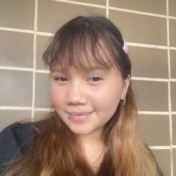 Babysitter Manaus: Débora Evelyn de Lima Barroso