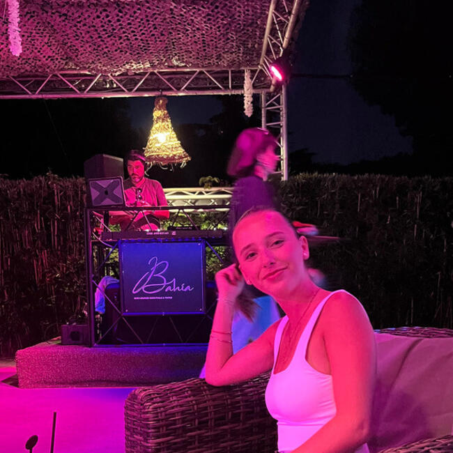 Babysitter in Mallemort: Anaé