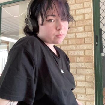 Babysitter Perth: Abby