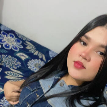 Babysitter in Santa Marta: Jenni
