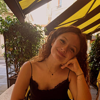 Babysitter in Lyon: Louise