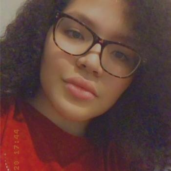 Babysitters in Riverside (Missouri): Dee