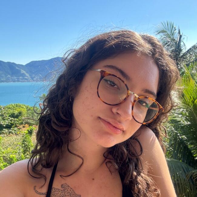 Babysitter in Dublin: Ana Clara Zotini