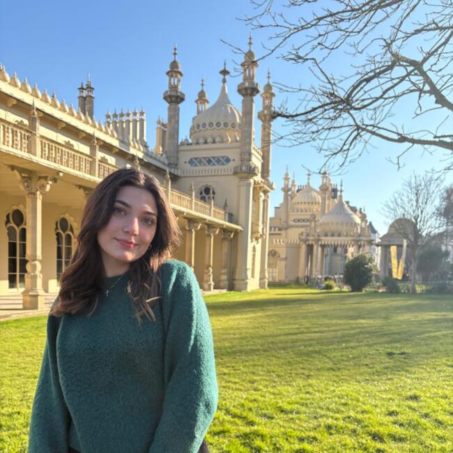 Babysitter a Salerno: Aurora