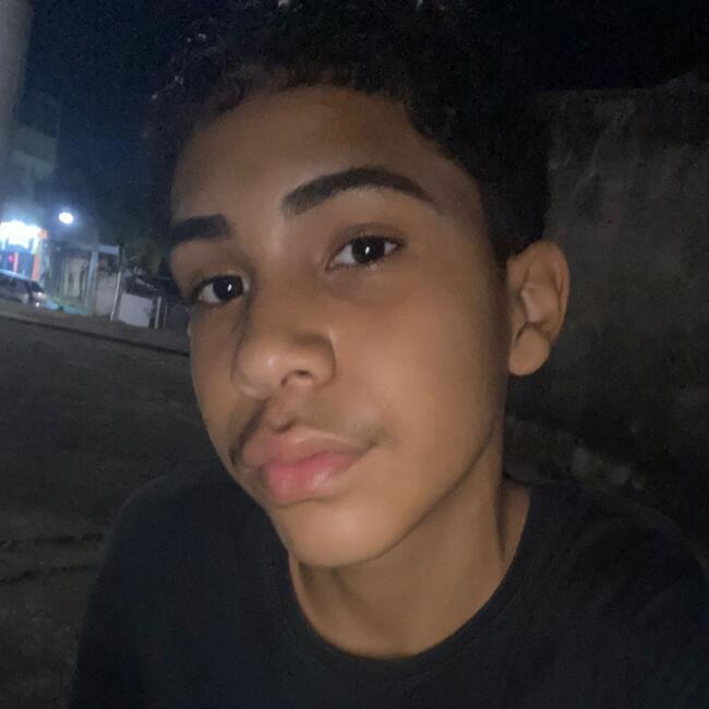 Babysitter in Resende: Marlon