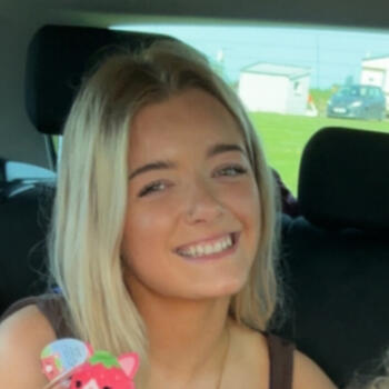 Babysitter Sallybrook: Abbie
