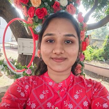 Babysitter Pune: Prachi