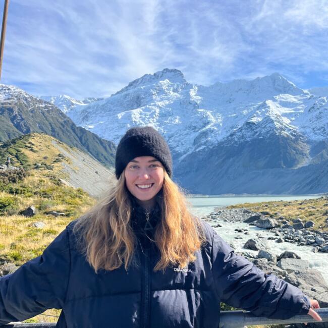 クイーンズタウン のベビーシッター: Lena