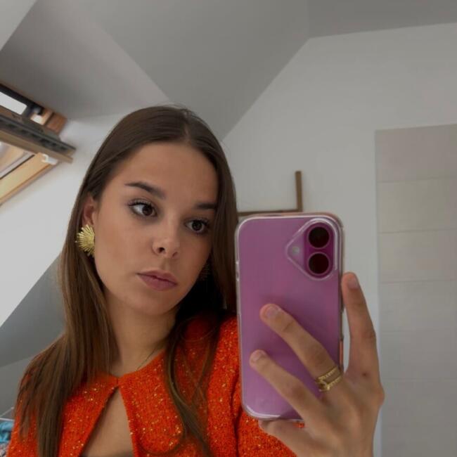 Babysitter in Brest: Clara