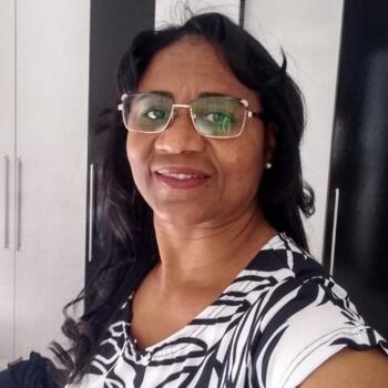 Babysitter in Niterói: Norma Santos
